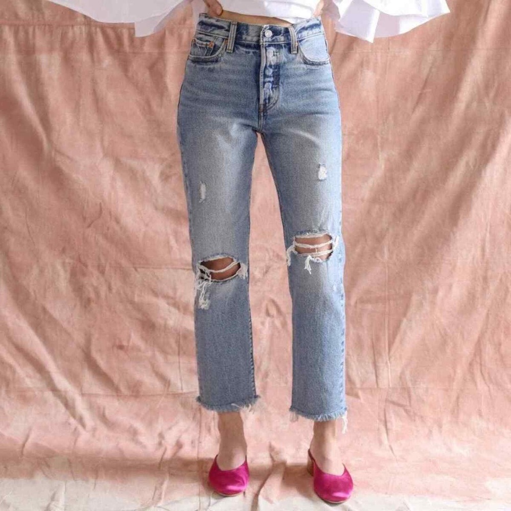 Levis wedgie straight lost inside